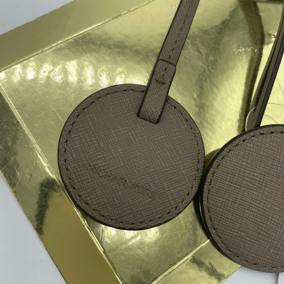 2x Michael Kors Leather hand BAG CHARM key c… - Picture 2 of 2